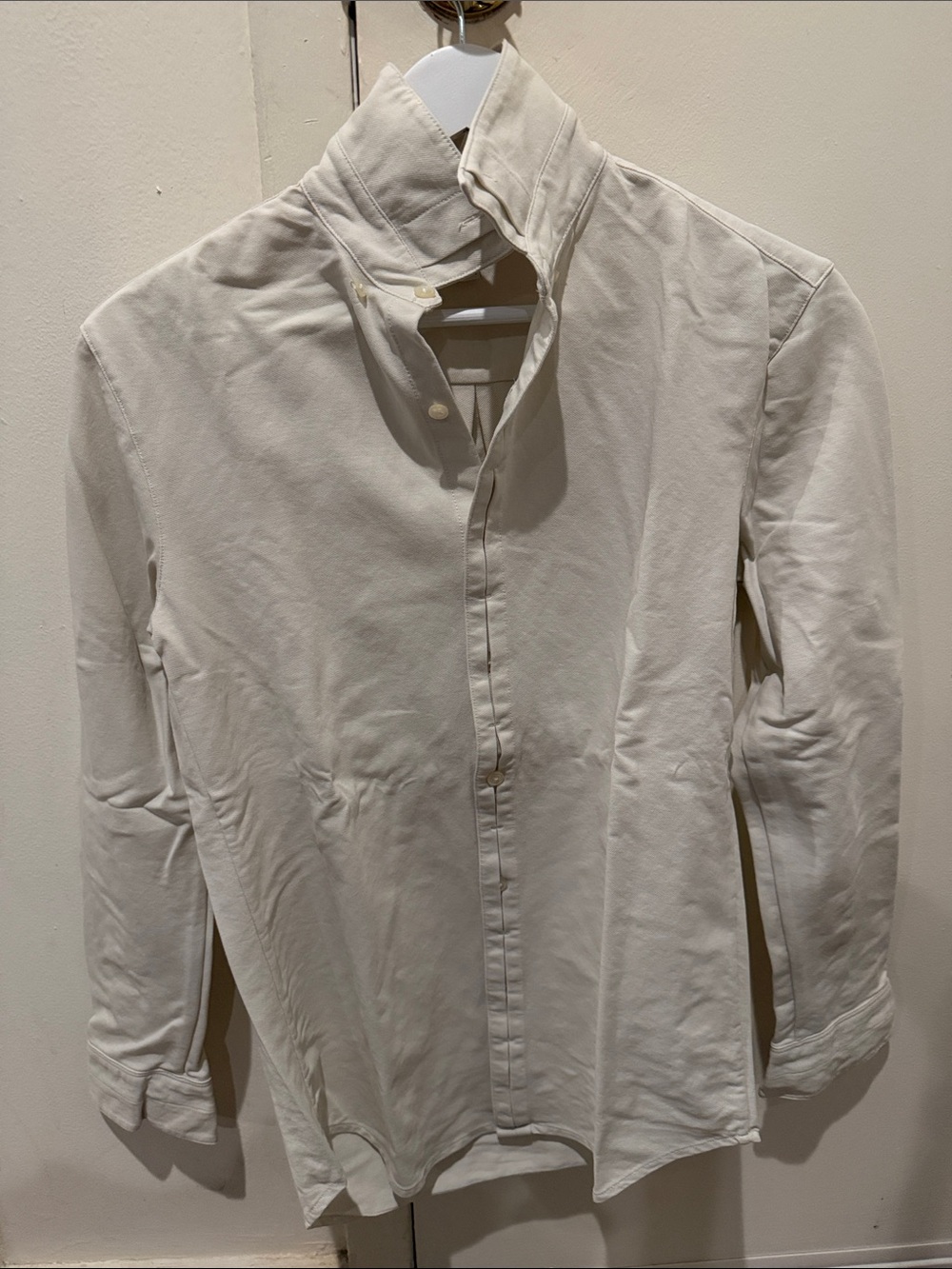 Club Monaco Men's Casual Button-Down Shirt in Off-White/Cream